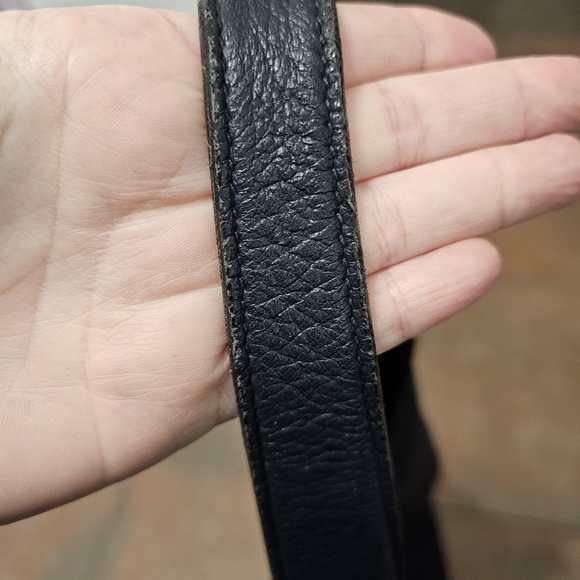 Authenticated Prada Expandable Zip Around Hobo Cervo Leather Navy Blue - Picture 16 of 16